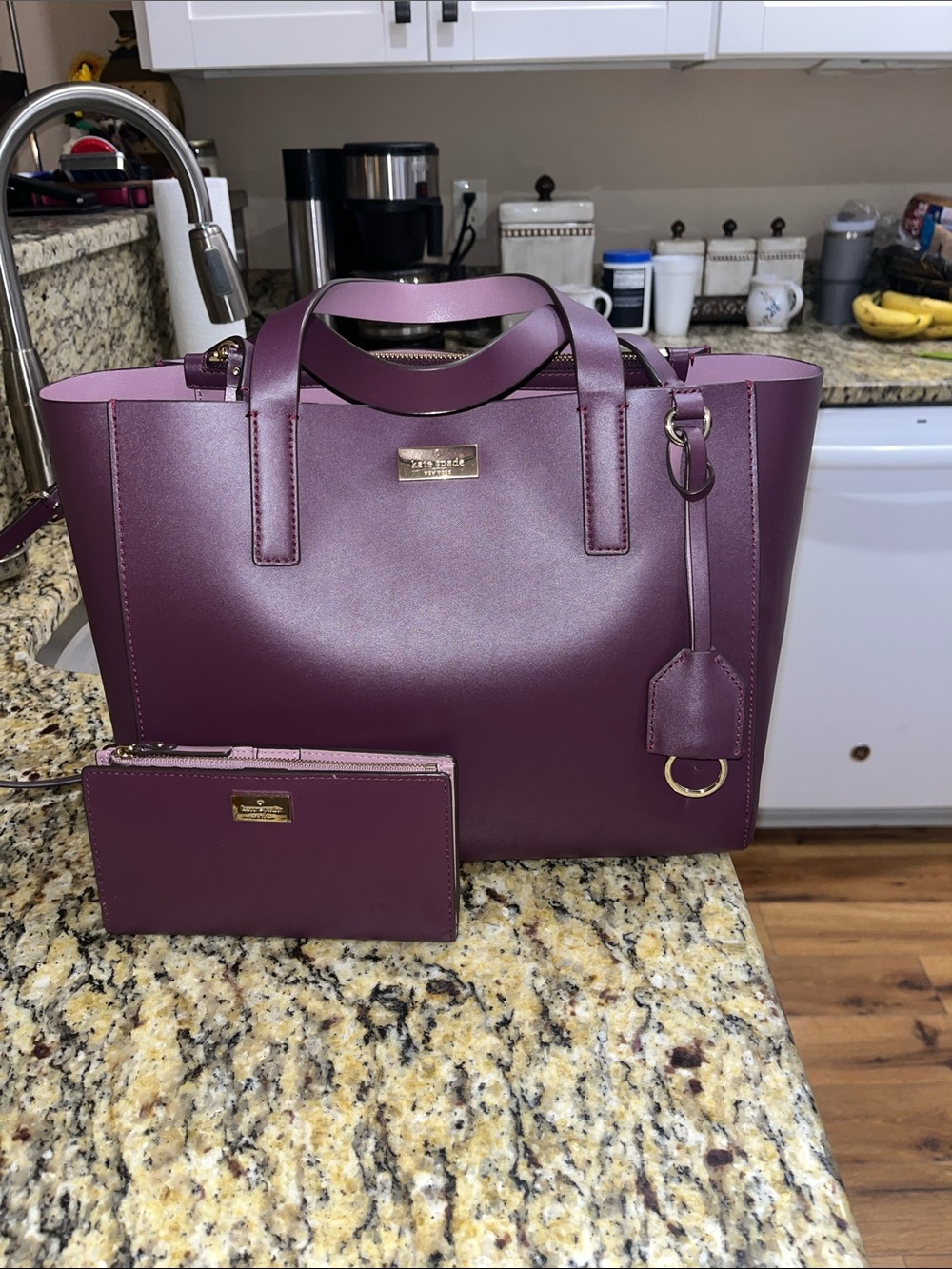 Like new Kate Spade Leather Handbag/Crossbody with Wallet